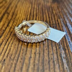 Beautiful Anniversary Ring 3x1.5mm Marquise Cubic Zirconia Gold-Tone Ring Size 8